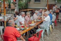 Mid-Week Muster at Glenorie Bakery